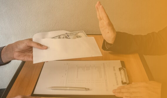 How To Avoid Dumb Deals When Buying And Selling Small Or Medium Size Businesses